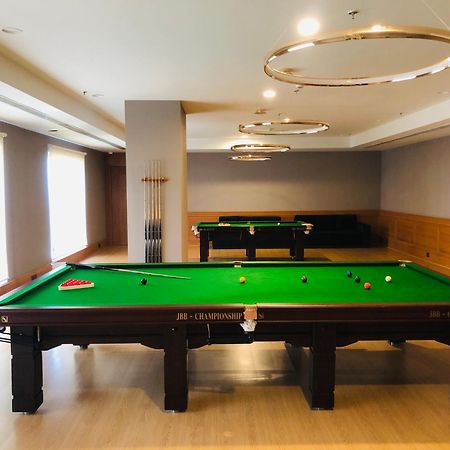 Wyndham Chandigarh Mohali Exteriör bild