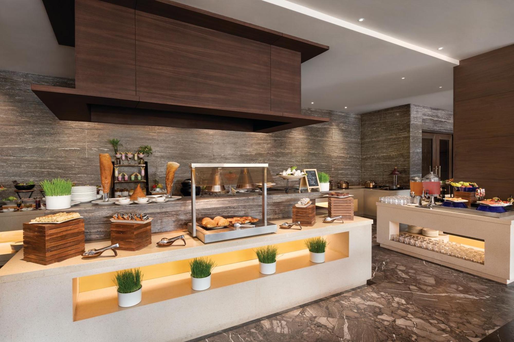 Wyndham Chandigarh Mohali Exteriör bild